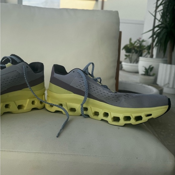 On Running Cloudmonster Nimbus Hay Running Sneaker Shoe 61.98242 Size Women’s 10 - Picture 6 of 12